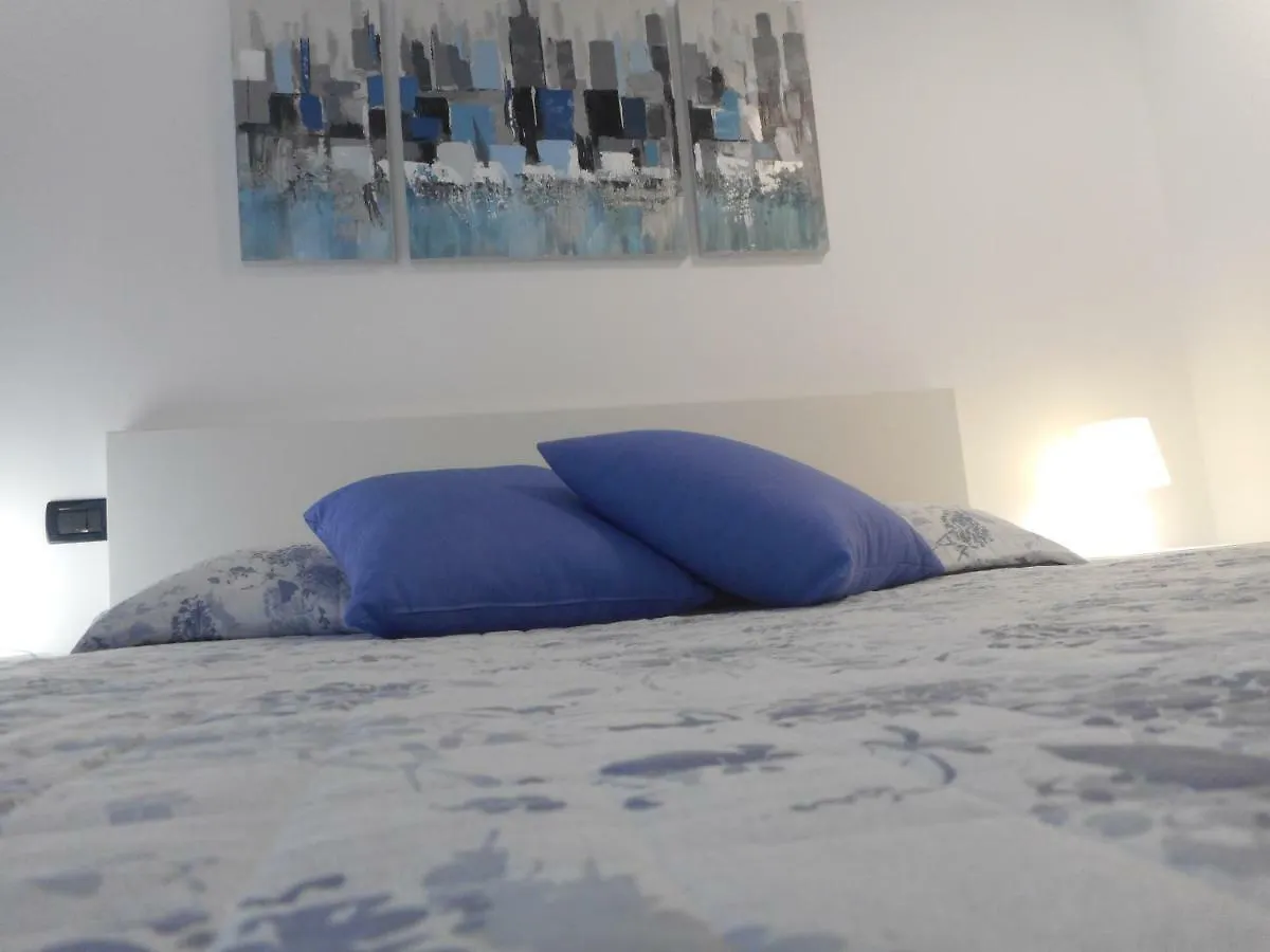 Borgo Antico Rooms Self Check-In Bérgamo 0*,  Italia